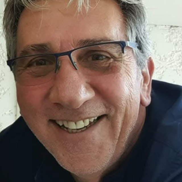 christian-salama-profil